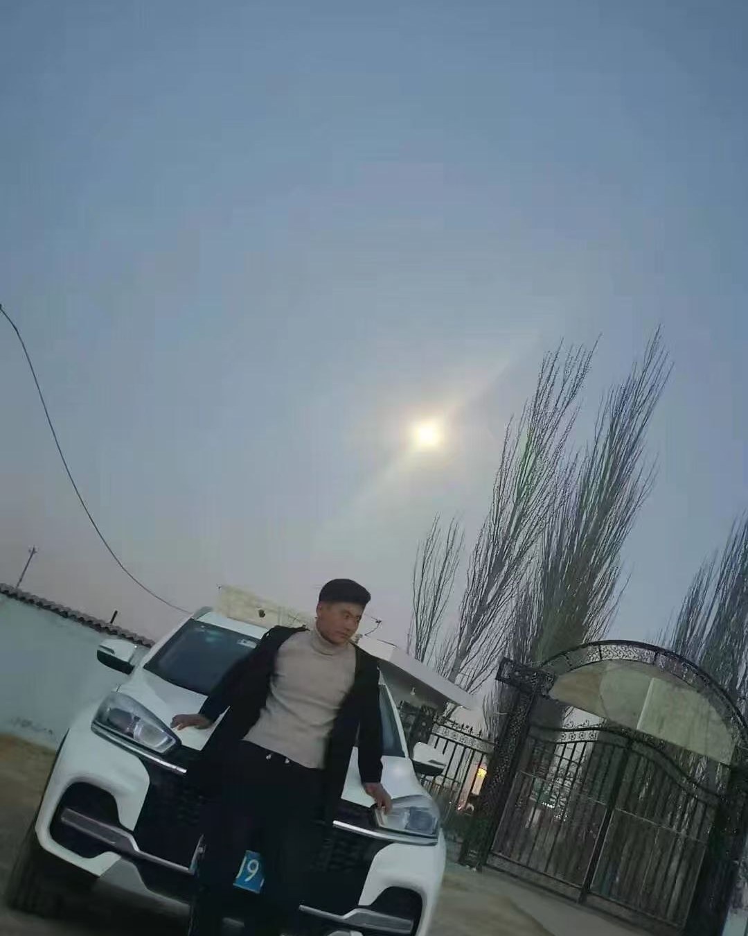 尹中兴 · 拉萨导游